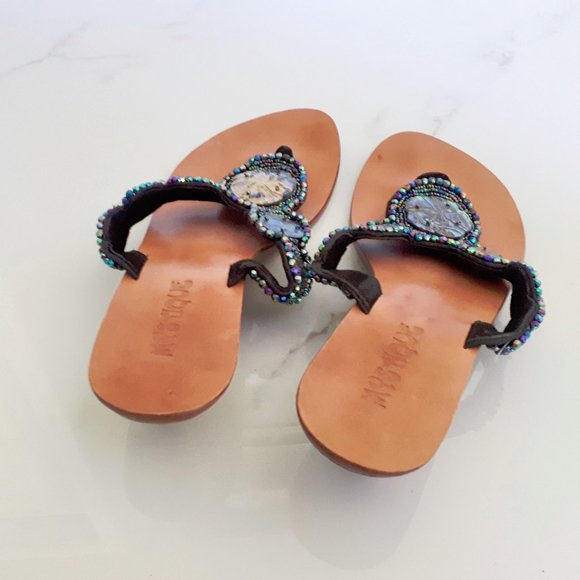 Mystique bead, sequin, natural shell disc embellished heeled flip flop sandals - Picture 5 of 6